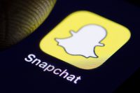 Snapchat logo - How to hack someone's Snapchat